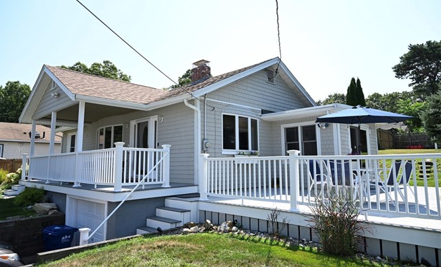 Waterviews with Semi Private Sandy Beach/Central A/C