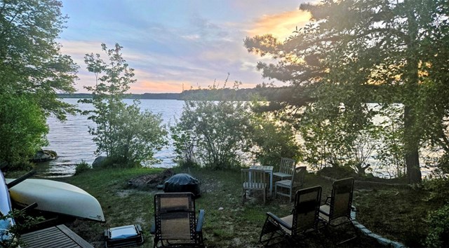 Upper Mill Pond Waterfront Compound Pet Friendly 2 Units