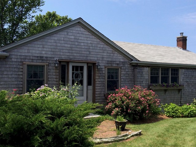 Catch the New Year's sunsets and water views of Madaket Harbor