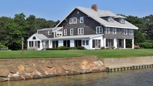 We have determined over the years, that the larger homes book early. Imagine you and all your best friends and family together sharing an awesome BIG HOUSE.