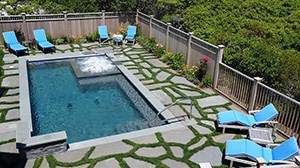 Vacation Homes with Pools