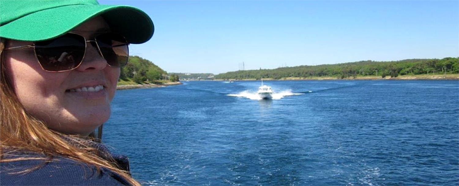 We don’t always take time to visit the more touristy locations, events, and hang-outs, but when our family came for the Father’s Day weekend, we made a stop just over the Bourne Bridge to go on the Cape Cod Canal Cruise.