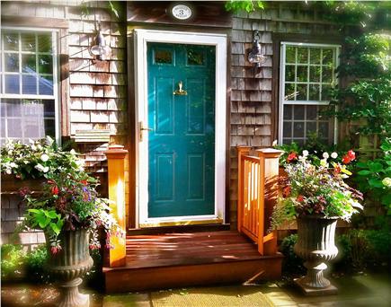 Maximize Your Vacation Rental Appeal: Essential Upgrades for a Profitable Season