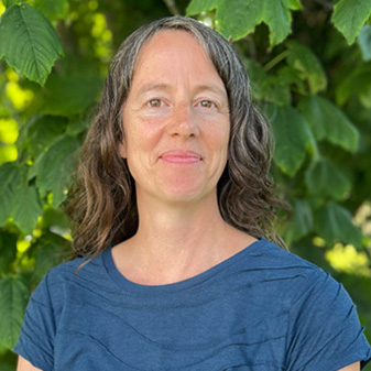 About Carrie Hillman