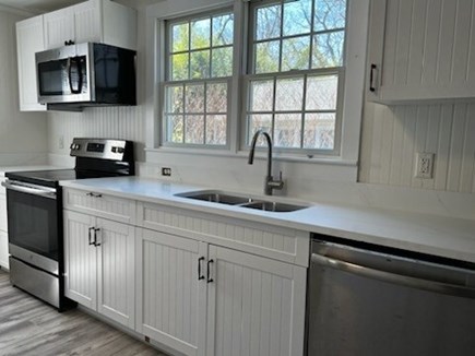Vineyard Haven Martha's Vineyard vacation rental - New Kitchen