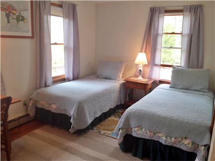 Oak Bluffs Martha's Vineyard vacation rental - First floor twin beds