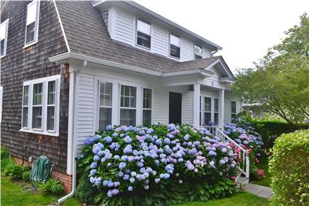In Town Edgartown Martha's Vineyard vacation rental - Front of House