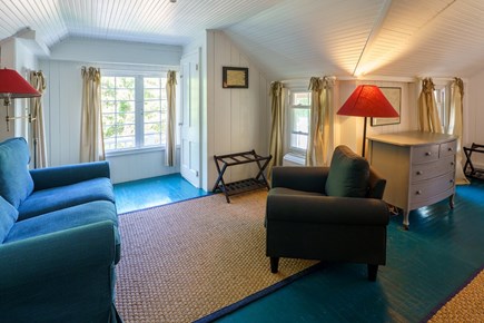East Chop-Oak Bluffs Martha's Vineyard vacation rental - Primary bedroom seating area
