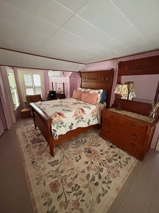 Oak Bluffs Martha's Vineyard vacation rental - Full Size Bedroom - 2nd fl.