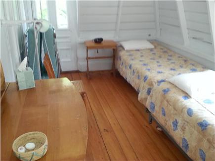 Oak Bluffs Martha's Vineyard vacation rental - Bedroom with 2 twin beds