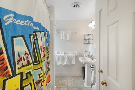 Edgartown Martha's Vineyard vacation rental - Second En Suite Queen Bedroom Bathroom