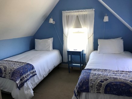 Menemsha (Chilmark) Martha's Vineyard vacation rental - Upstairs bedroom