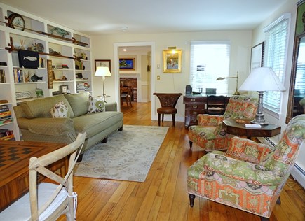 West Tisbury Martha's Vineyard vacation rental - Library offers books, arts, games