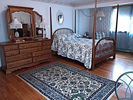West Tisbury, Longview Community Martha's Vineyard vacation rental - Mater Bedroom