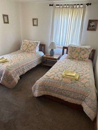 Katama-Edgartown, Katama - Edgartown Martha's Vineyard vacation rental - Additional bedroom with twin beds. Total sleeping compacity of 8.