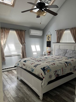 Edgartown Martha's Vineyard vacation rental - Master bedroom with cathedral ceiling