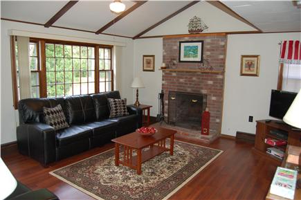 Oak Bluffs Martha's Vineyard vacation rental - Spacious Family Room with leather furniture, flat screen TV