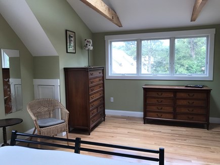 Oak Bluffs Martha's Vineyard vacation rental - Upstairs bedroom with queen bed