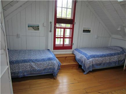 Oak Bluffs, East Chop Martha's Vineyard vacation rental - Kids room, the trundle beds pull out to sleep four kids