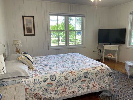 Oak Bluffs, East Chop Martha's Vineyard vacation rental - First floor Queen room with A/C and heat