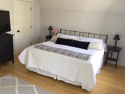 Edgartown Martha's Vineyard vacation rental - Master Bedroom With King Bed