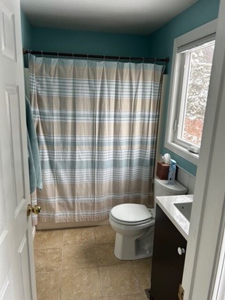 Edgartown Martha's Vineyard vacation rental - First floor bath/shower