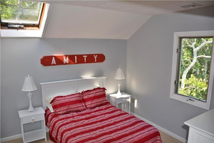 Edgartown Martha's Vineyard vacation rental - Queen bed, each bedroom has a closet