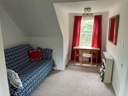 Edgartown Martha's Vineyard vacation rental - Second Bedroom overflow space with full size futon