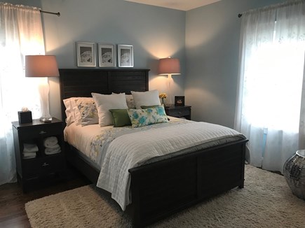 Oak Bluffs Martha's Vineyard vacation rental - First floor master en suite with queen bed