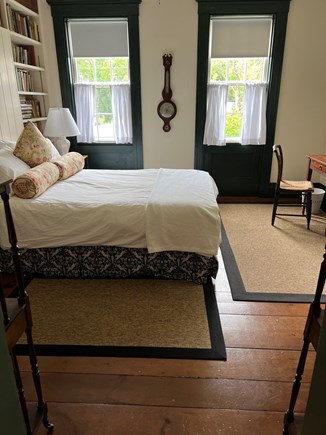 Edgartown Martha's Vineyard vacation rental - First floor queen bedroom