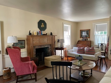 Edgartown Martha's Vineyard vacation rental - Livingroom off of kitchen