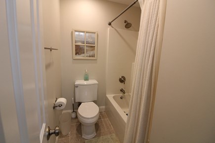Vineyard Haven Martha's Vineyard vacation rental - Second floor shared bathroom