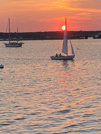 Oak Bluffs, Lagoon Pond Salt-Waterfront Martha's Vineyard vacation rental - Lagoon Bliss...