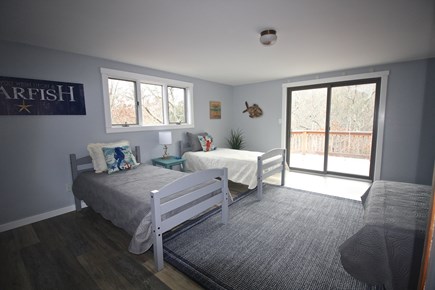 West Tisbury Martha's Vineyard vacation rental - Bunk Room 3 Twin, 1 Double bed