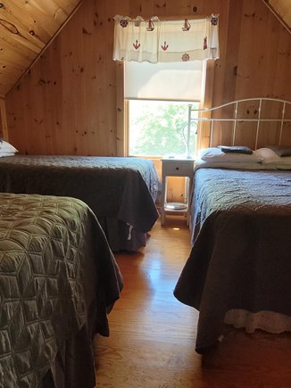 Oak Bluffs  Martha's Vineyard vacation rental - Generous back bedroom with (1)Full and (2)Twins
