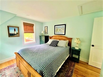 Oak Bluffs, Walk to town, and beach, shops Martha's Vineyard vacation rental - Queen bedroom