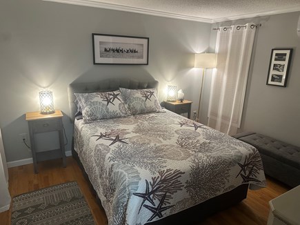 Edgartown, Oak Bluffs Martha's Vineyard vacation rental - Comfortable Ensuite Primary Bedroom