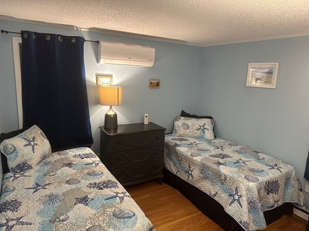 Edgartown, Oak Bluffs Martha's Vineyard vacation rental - Spacious twin bedroom may also be converted to a king