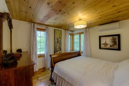 Edgartown Martha's Vineyard vacation rental - Inviting bedroom with king bed
