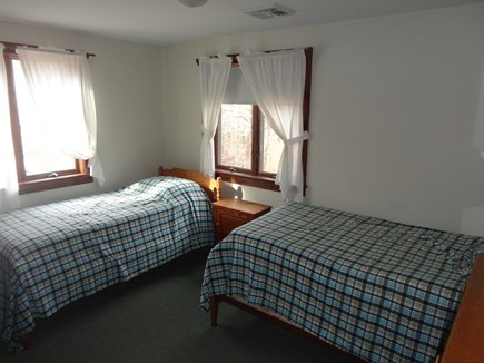 Katama-Edgartown, Katama Edgartown  Martha's Vineyard vacation rental - Upstairs bedroom with 2 twin beds