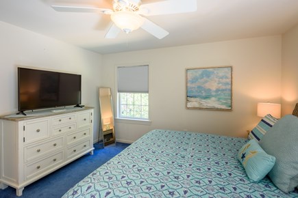 Edgartown/Katama/close to town Martha's Vineyard vacation rental - Second bedroom with king size bed, flat screen TV.
