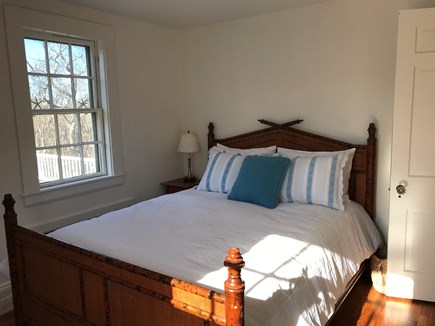 Vineyard Haven Martha's Vineyard vacation rental - Queen bedroom
