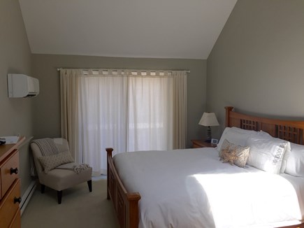 Oak Bluffs Martha's Vineyard vacation rental - 2nd Floor King Bedroom