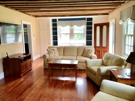 Chilmark Martha's Vineyard vacation rental - Newly remodeled Living Room