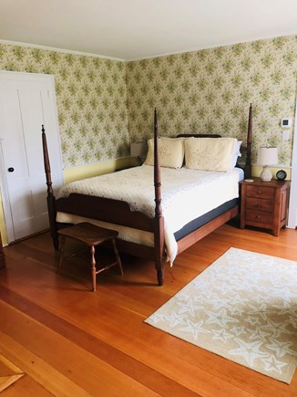 Chilmark Martha's Vineyard vacation rental - Downstairs queen bedroom