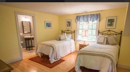 Oak Bluffs Martha's Vineyard vacation rental - 2nd BR with en suite