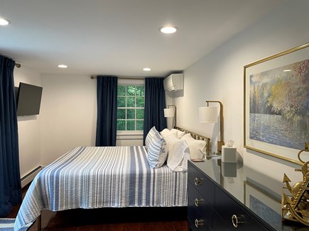 Edgartown Martha's Vineyard vacation rental - Master Bedroom - 1 King Size bed.