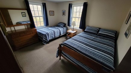 Edgartown Martha's Vineyard vacation rental - Another first floor bedroom with one twin and one queen