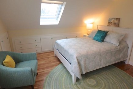 Chilmark Martha's Vineyard vacation rental - Upstairs queen shared with trundle bed.