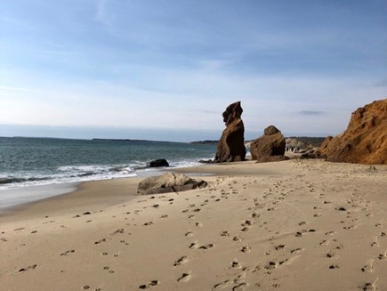 Chilmark Martha's Vineyard vacation rental - Lovely Lucy Vincent Beach